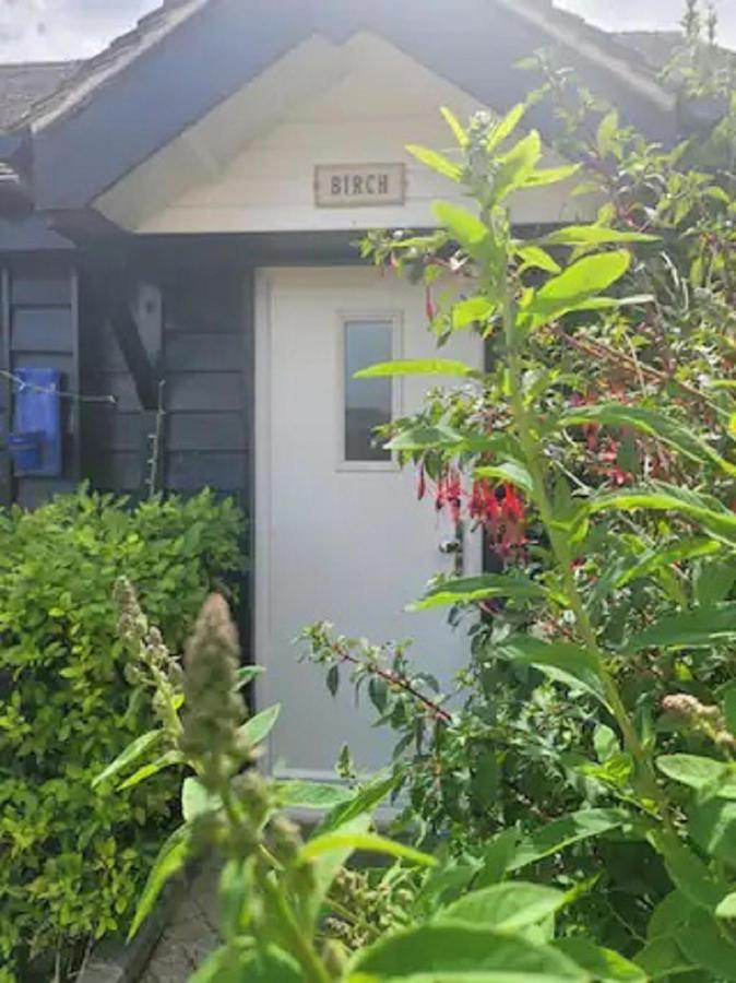 Birch Cottage With Private Wood Fire Hot Tub Harrietsham ภายนอก รูปภาพ